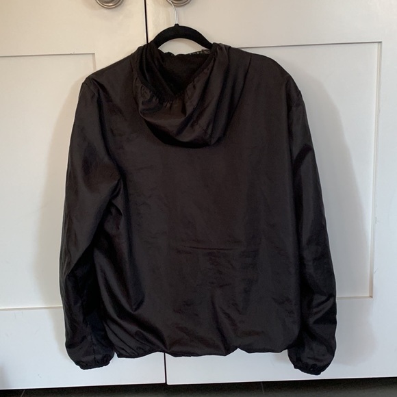 Men’s Windbreaker - Picture 2 of 7